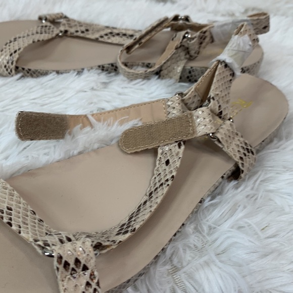 Restricted Snakeskin Sandals- NWT - Picture 5 of 12